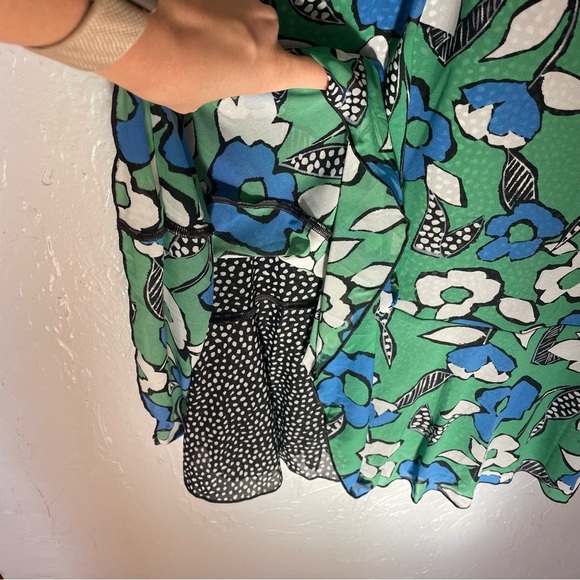 Cabi Green and Blue Floral Celebrate Dress Reversible sz Small wedding occasion - Picture 8 of 8